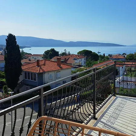 Cosmopolitan Apartments Krk Town Room photo