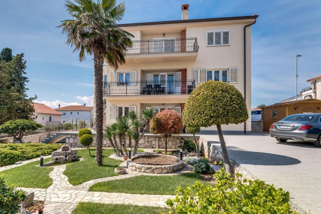 Cosmopolitan Apartment Krk Town