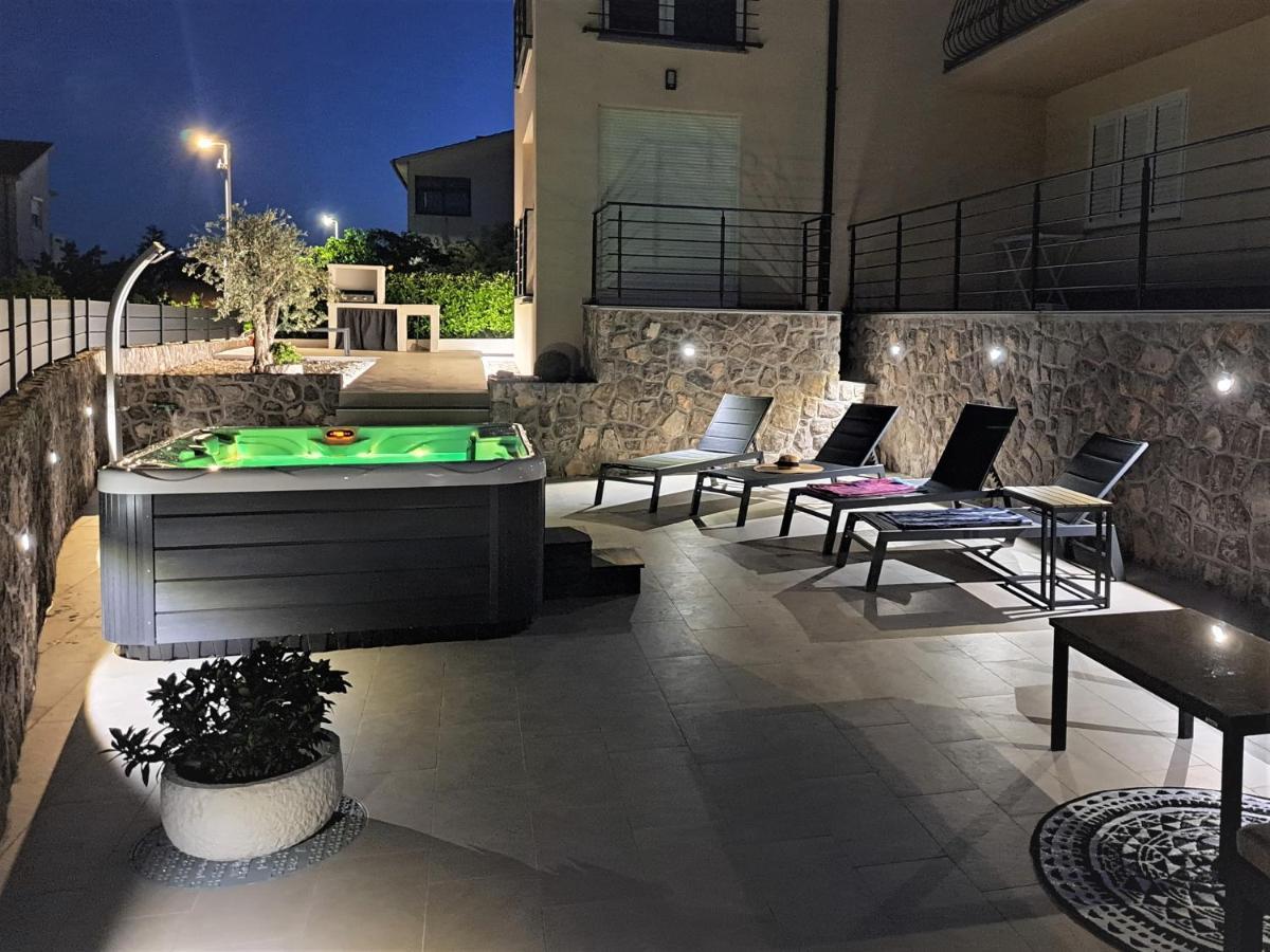 Cosmopolitan Apartment Krk Town